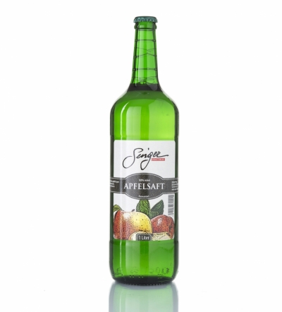 http://www.singer-obsthof.at/data/image/thumpnail/image.php?image=245/singer_obsthof_at_apfelsaft_klar_article_4620_0.jpg&width=400